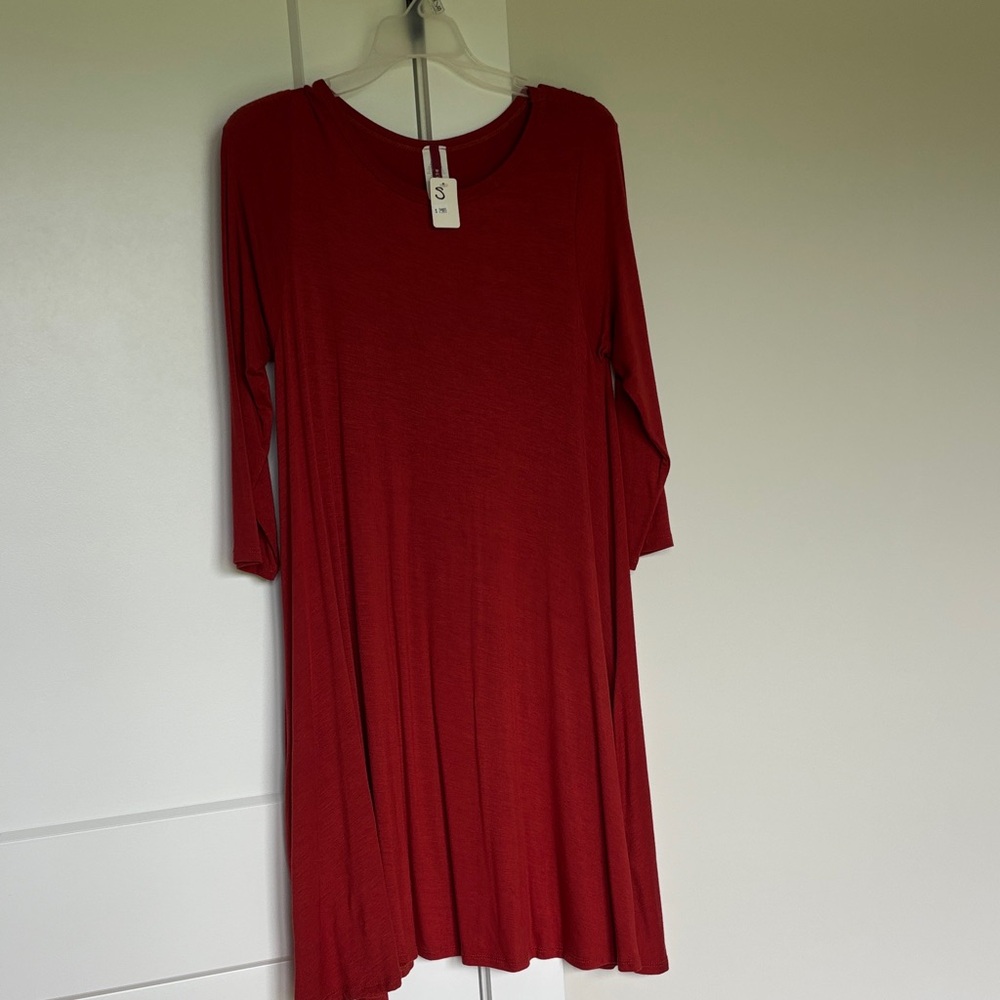 Elegant Red Women's Dress